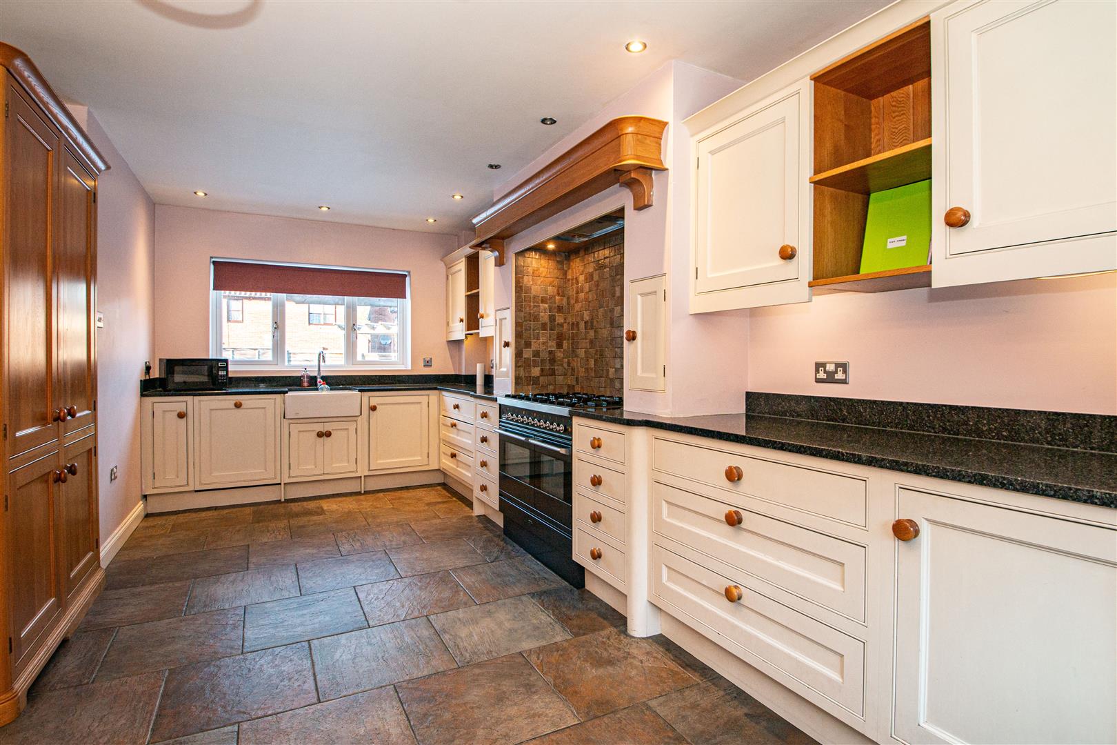 Crane Court, Loughton, Milton Keynes
